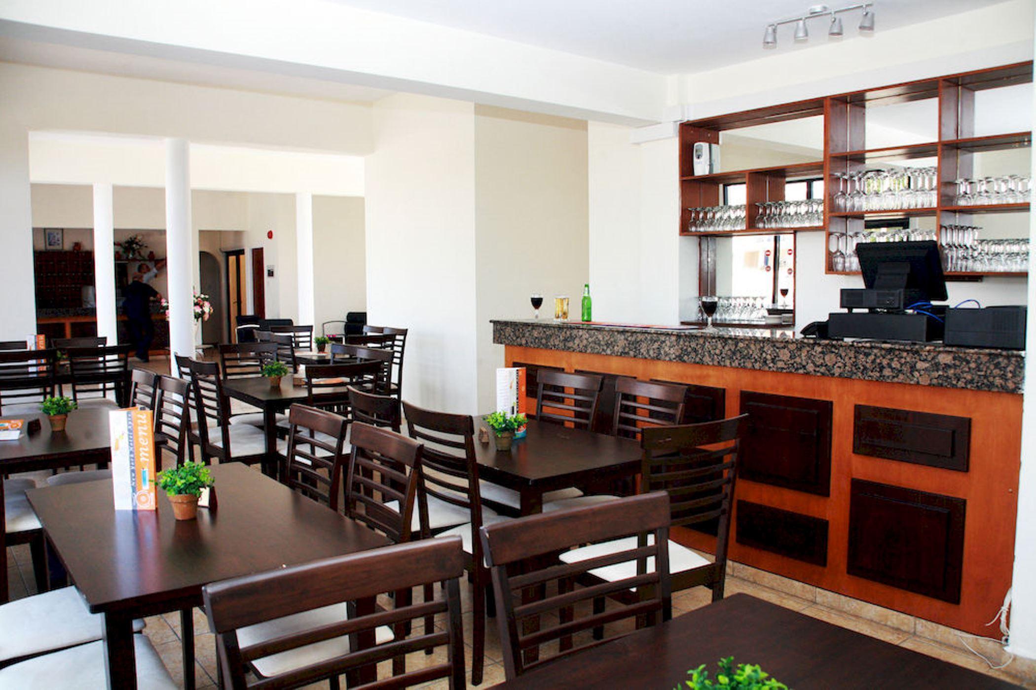 New York Plaza Hotel Apartments Πάφος Εξωτερικό φωτογραφία